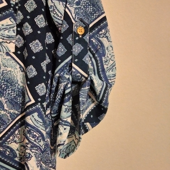 NWT Top - Picture 3 of 6